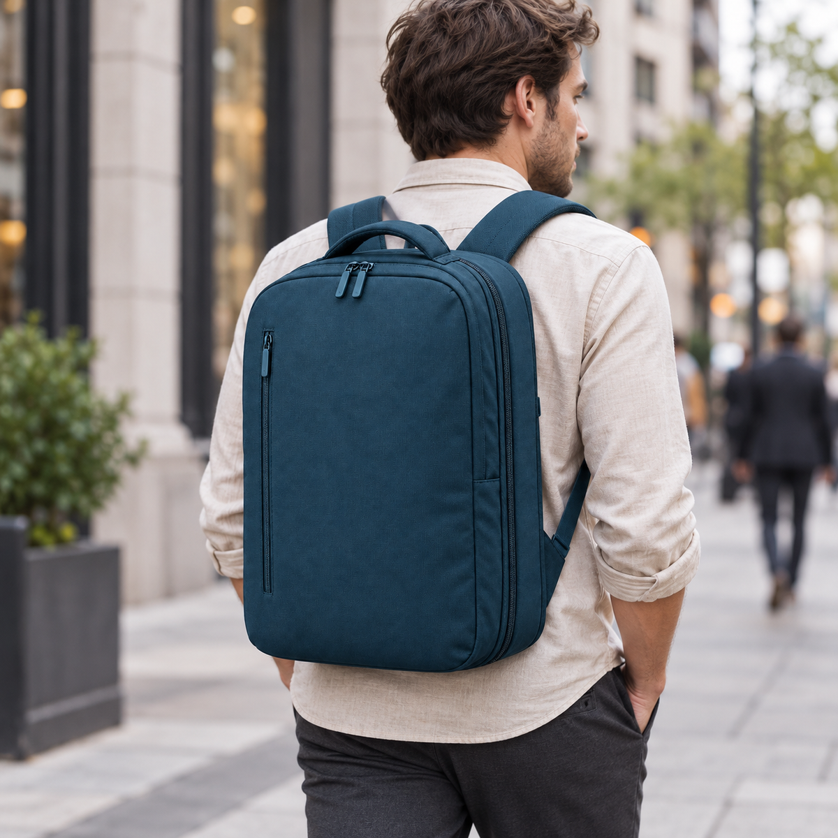 Men's Expandable Daily Backpack